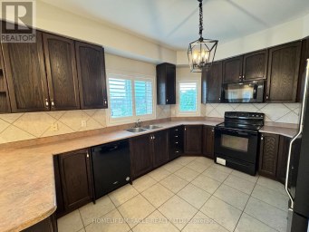 6 SWEET BRIAR LANE Brampton (Snelgrove) Ontario photo 14