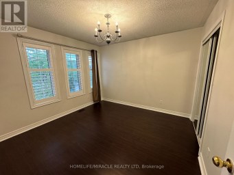 6 SWEET BRIAR LANE Brampton (Snelgrove) Ontario photo 20