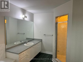 6 SWEET BRIAR LANE Brampton (Snelgrove) Ontario photo 27