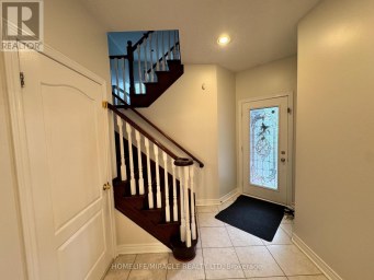 6 SWEET BRIAR LANE Brampton (Snelgrove) Ontario photo 6