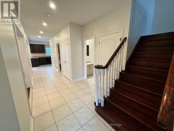 6 SWEET BRIAR LANE Brampton (Snelgrove) Ontario photo 7