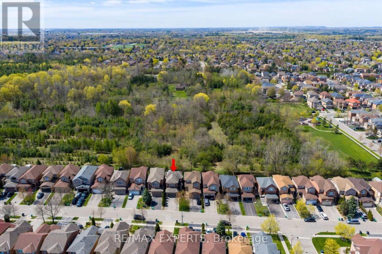 28 CRESTRIDGE DRIVE, Caledon (Bolton North), Ontario, L7E2T7