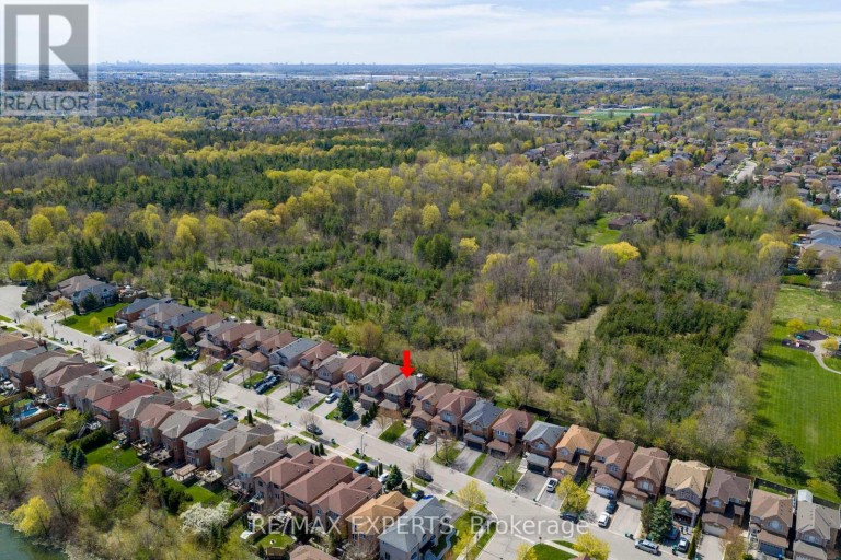 28 CRESTRIDGE DRIVE, Caledon (Bolton North), Ontario, L7E2T7