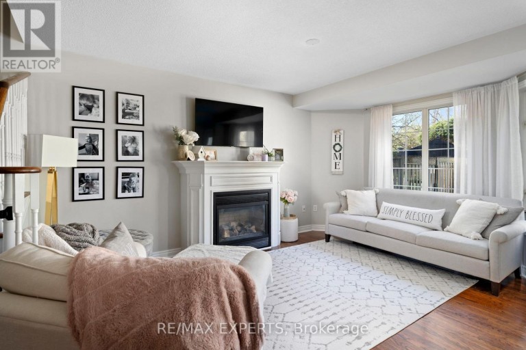 28 CRESTRIDGE DRIVE, Caledon (Bolton North), Ontario, L7E2T7