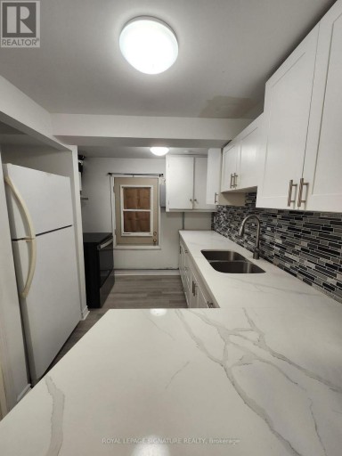 521 HAVELOCK DRIVE, Waterloo, Ontario, N2L4N8