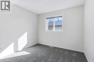 2, 2132 35 Avenue SW Calgary Alberta photo 24