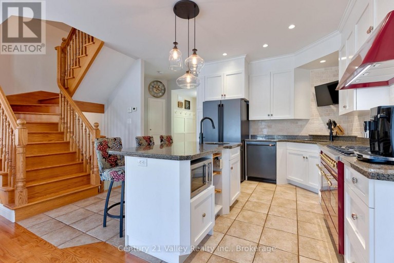 121 WOLFE RAPIDS ROAD, Greater Madawaska, Ontario, K0J2R0