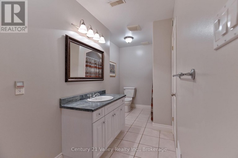 121 WOLFE RAPIDS ROAD, Greater Madawaska, Ontario, K0J2R0