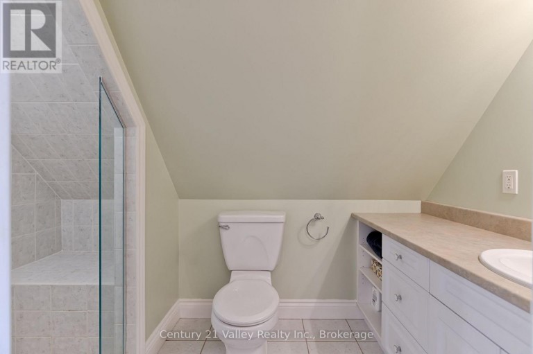 121 WOLFE RAPIDS ROAD, Greater Madawaska, Ontario, K0J2R0