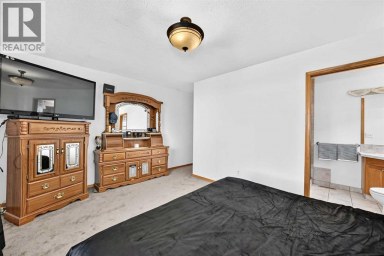 184 Douglas Ridge Green SE Calgary Alberta photo 19