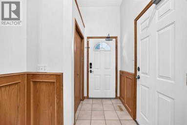 184 Douglas Ridge Green SE Calgary Alberta photo 5