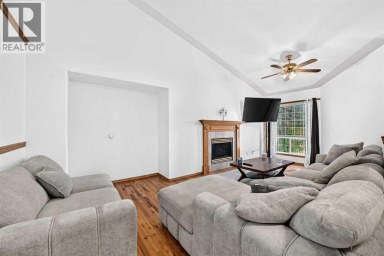 184 Douglas Ridge Green SE Calgary Alberta photo 6