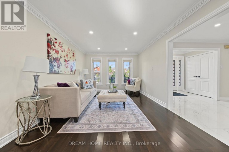 509 FOREST DRIVE, Vaughan (West Woodbridge), Ontario, L4L6M6