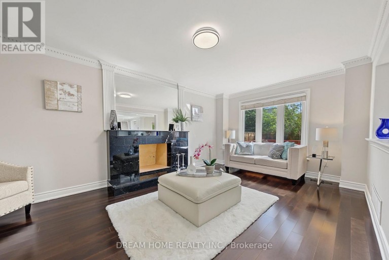 509 FOREST DRIVE, Vaughan (West Woodbridge), Ontario, L4L6M6