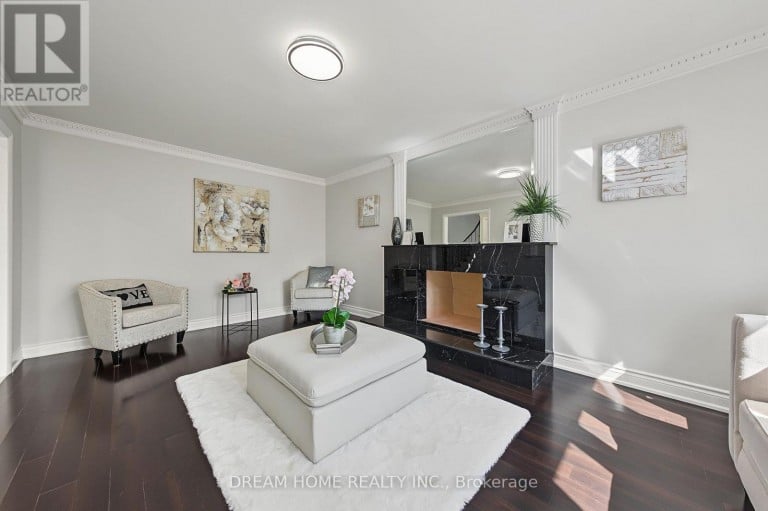 509 FOREST DRIVE, Vaughan (West Woodbridge), Ontario, L4L6M6