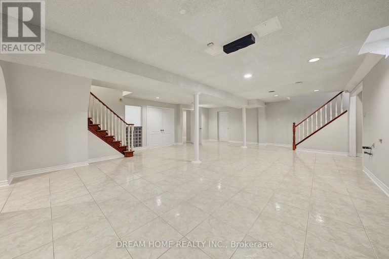 509 FOREST DRIVE, Vaughan (West Woodbridge), Ontario, L4L6M6