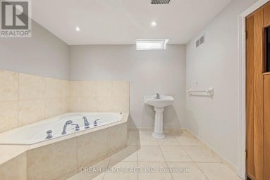 509 FOREST DRIVE Vaughan (West Woodbridge) Ontario photo 37