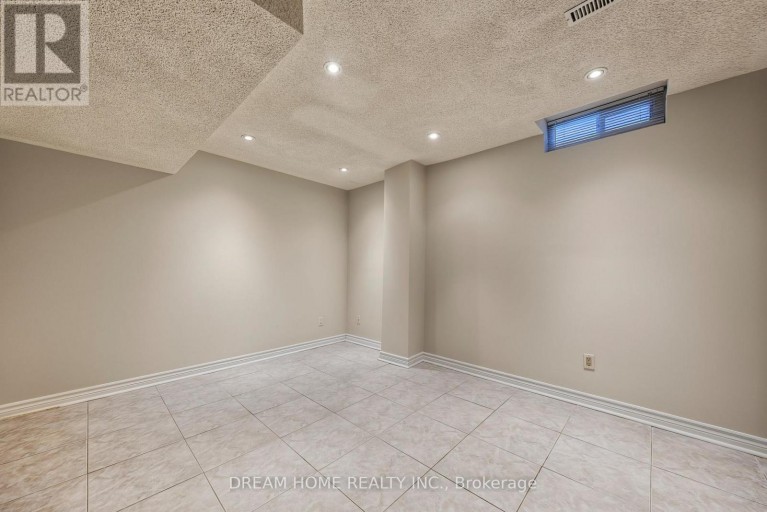 509 FOREST DRIVE, Vaughan (West Woodbridge), Ontario, L4L6M6