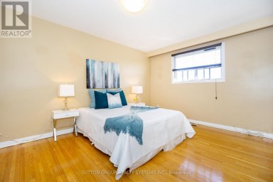 UPPER - 233 HULLMAR DRIVE Toronto (Black Creek) Ontario photo 13