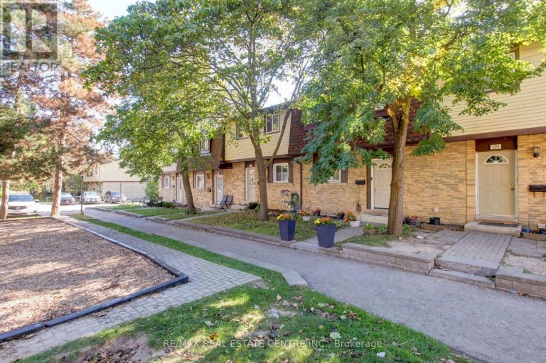 108 - 45 HANSEN ROAD N, Brampton (Madoc), Ontario, L6V3C5