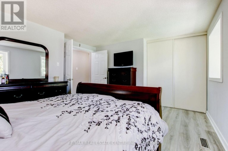 108 - 45 HANSEN ROAD N, Brampton (Madoc), Ontario, L6V3C5