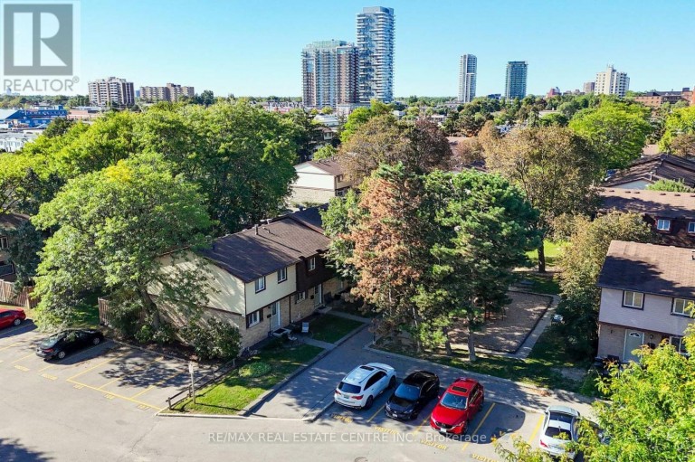 108 - 45 HANSEN ROAD N, Brampton (Madoc), Ontario, L6V3C5