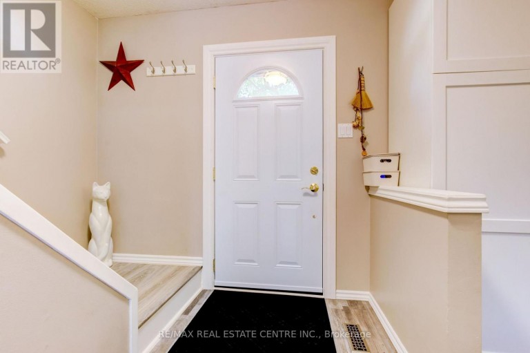 108 - 45 HANSEN ROAD N, Brampton (Madoc), Ontario, L6V3C5