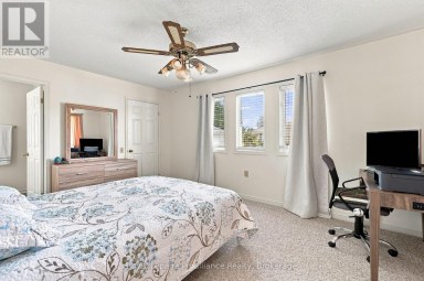 11 MONROE COURT Prince Edward County (Wellington Ward) Ontario photo 13