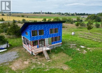2034 COUNTY ROAD 5 ROAD Prince Edward County (Sophiasburg Ward) Ontario photo 1