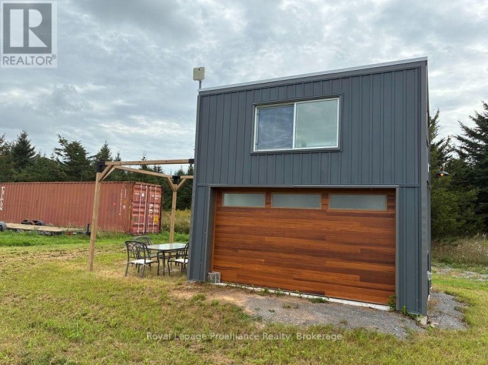 2034 COUNTY ROAD 5 ROAD, Prince Edward County (Sophiasburg Ward), Ontario, K0K2T0