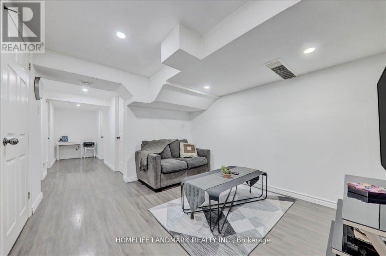 71 SUNDANCE CRESCENT, Toronto (Woburn), Ontario, M1G2M1