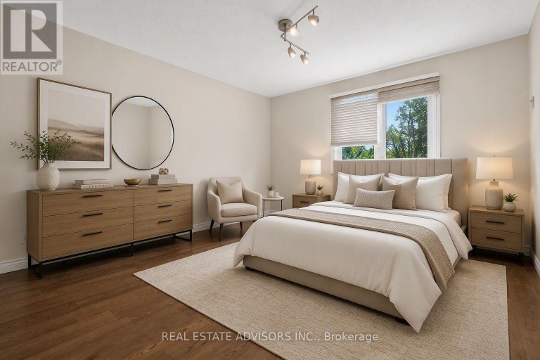1 BRONTE ROAD, Markham (Thornlea), Ontario, L3T7H5