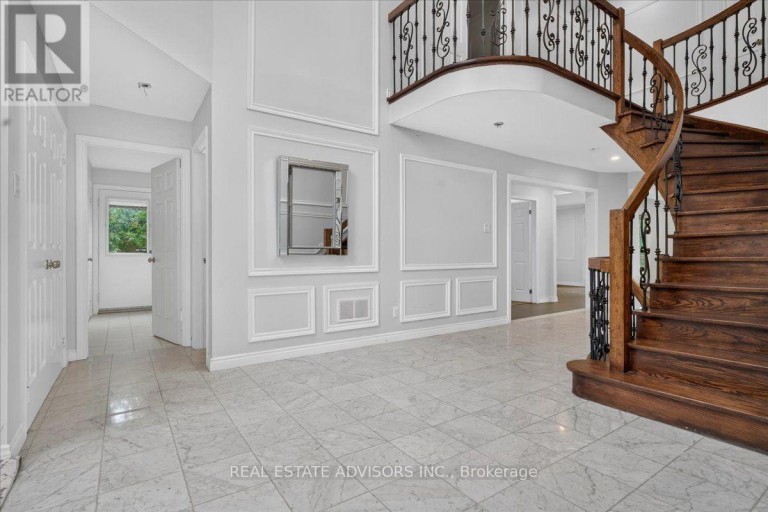 1 BRONTE ROAD, Markham (Thornlea), Ontario, L3T7H5
