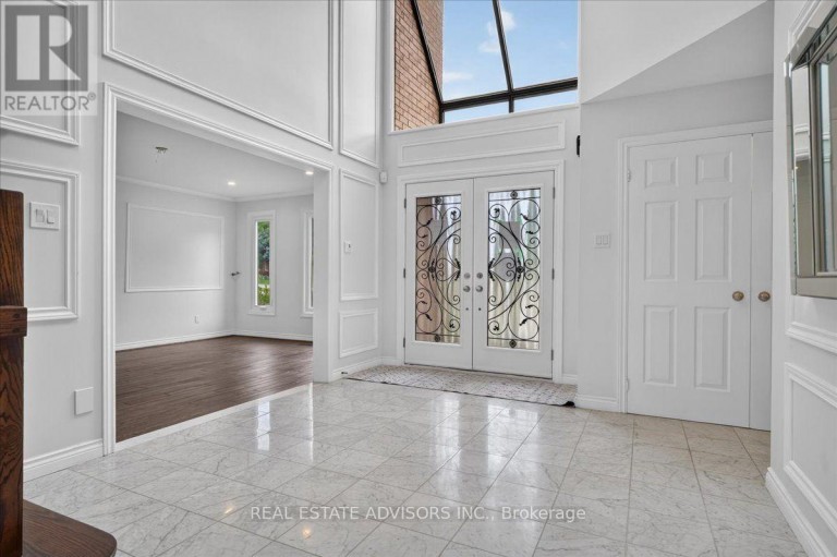1 BRONTE ROAD, Markham (Thornlea), Ontario, L3T7H5