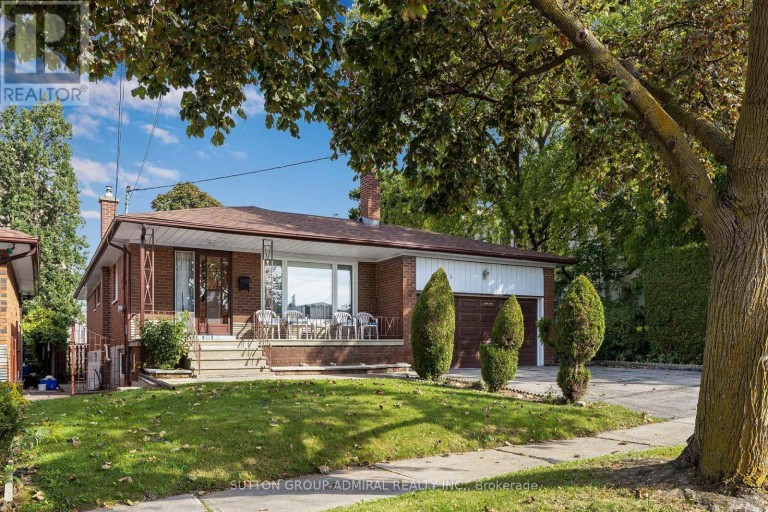 201 DERRYDOWN ROAD, Toronto (York University Heights), Ontario, M3J1S2