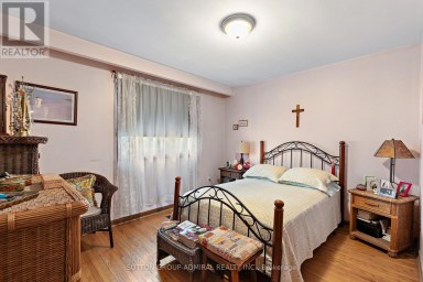 201 DERRYDOWN ROAD Toronto (York University Heights) Ontario photo 22