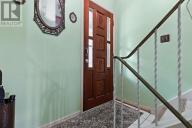 201 DERRYDOWN ROAD Toronto (York University Heights) Ontario photo 28