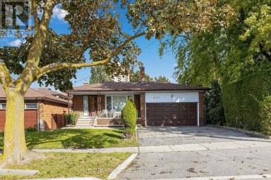 201 DERRYDOWN ROAD Toronto (York University Heights) Ontario photo 3