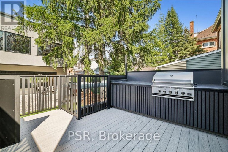 40 STANLEY AVENUE, Hamilton (Kirkendall), Ontario, L8P2L1