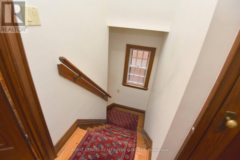 1236 KING STREET W, Hamilton (Westdale), Ontario, L8S1M6