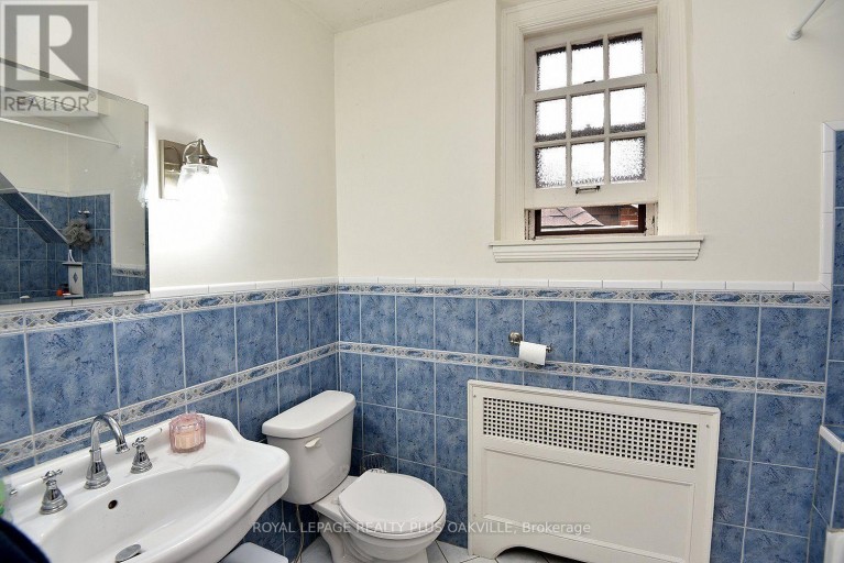 1236 KING STREET W, Hamilton (Westdale), Ontario, L8S1M6