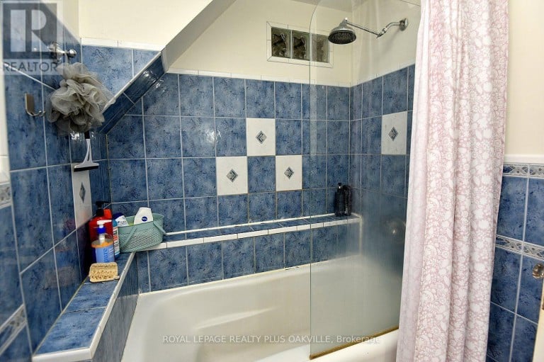 1236 KING STREET W, Hamilton (Westdale), Ontario, L8S1M6