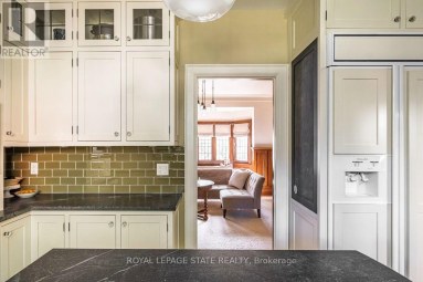 2 OAK KNOLL DRIVE Hamilton (Westdale) Ontario photo 15