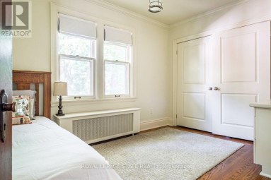 2 OAK KNOLL DRIVE Hamilton (Westdale) Ontario photo 35