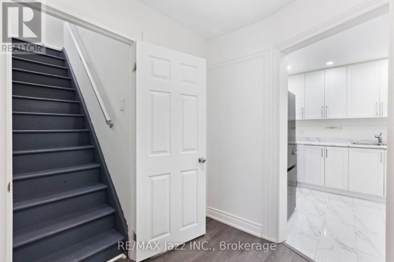 152 ELGIN STREET E, Oshawa (O'Neill), Ontario, L1G1T3