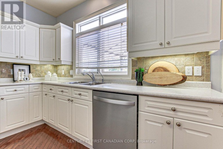 322 CHAMBERS PLACE, London North (North B), Ontario, N5X4H4