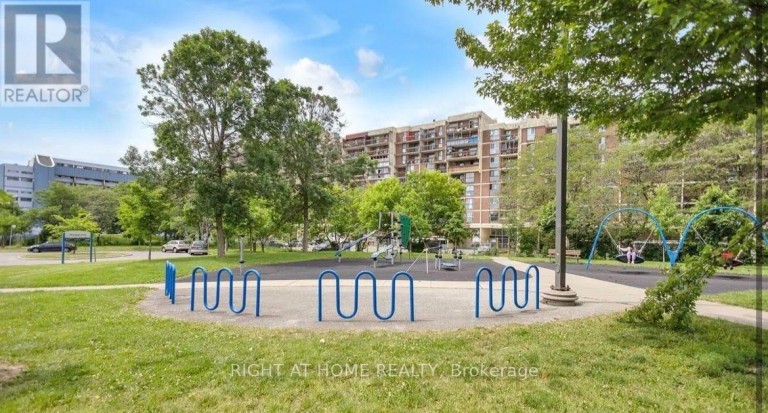 503 - 4689 JANE STREET, Toronto (Black Creek), Ontario, M3N2T6