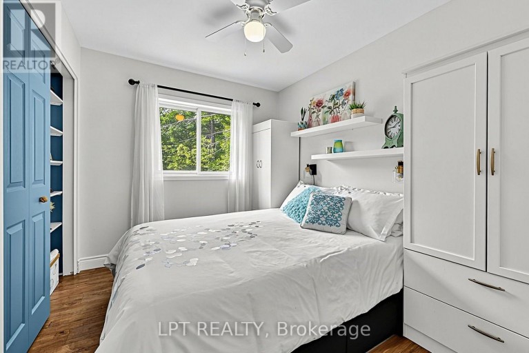 5 PINETREE ROAD, Gravenhurst (Muskoka (S)), Ontario, P1P0E2