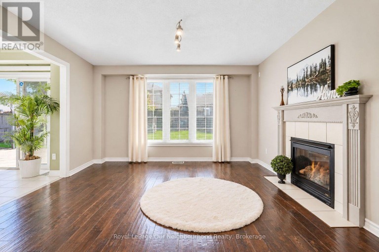 83 CLOUGHLEY DRIVE N, Barrie (Northwest), Ontario, L4N9T8