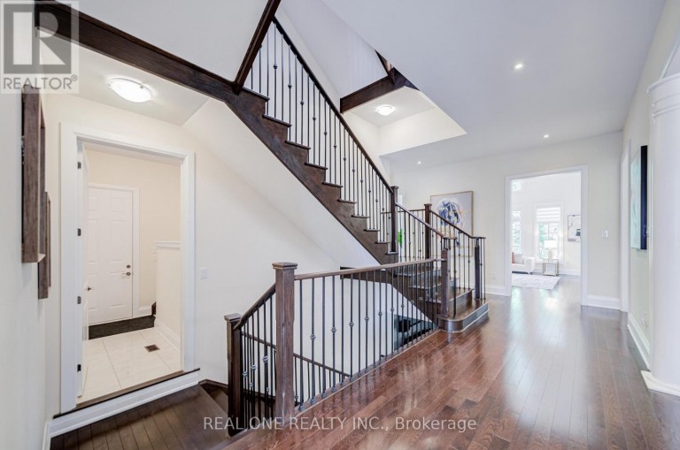 421 FLAMINGO ROAD, Vaughan (Uplands), Ontario, L4J8L4